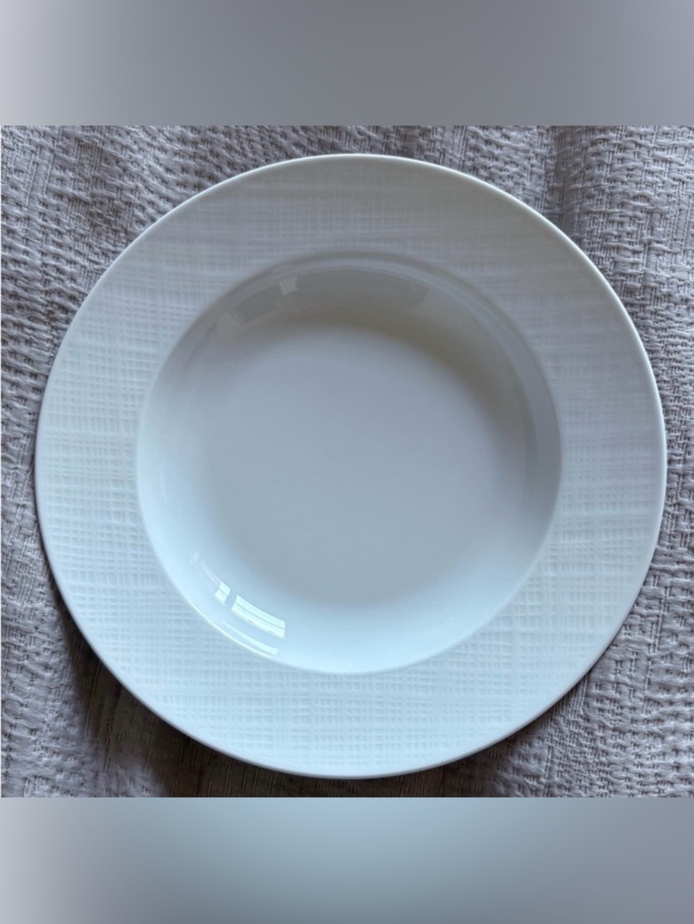 Bernardaud Organza France Porcelain White Textured Dinner Plate 10 1/2 In Round - Picture 8 of 15